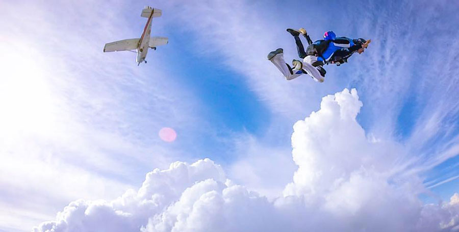 Madera Parachute Center Dropzone Image