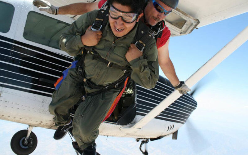 Feature image for Out of the Blue Skydiving