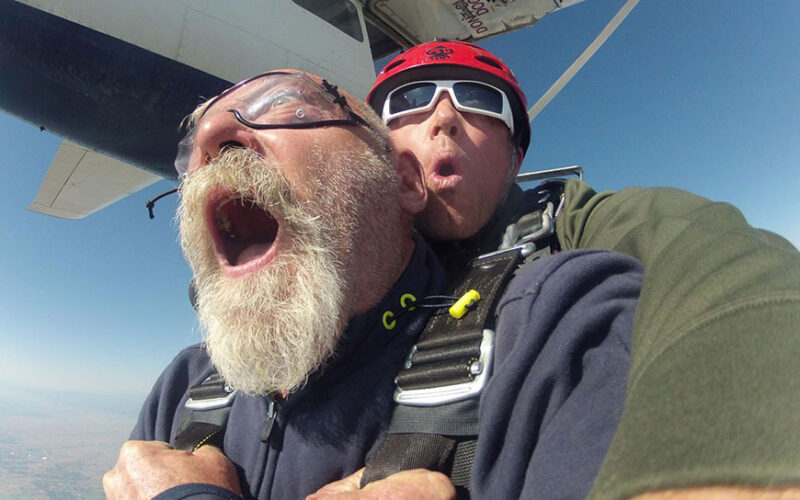 Feature image for Roaring Fork Skydivers