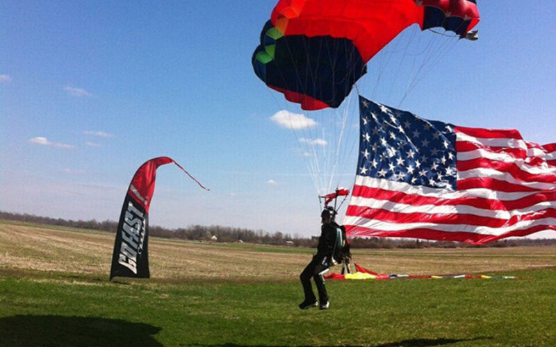 Feature image for SEMO Skydiving