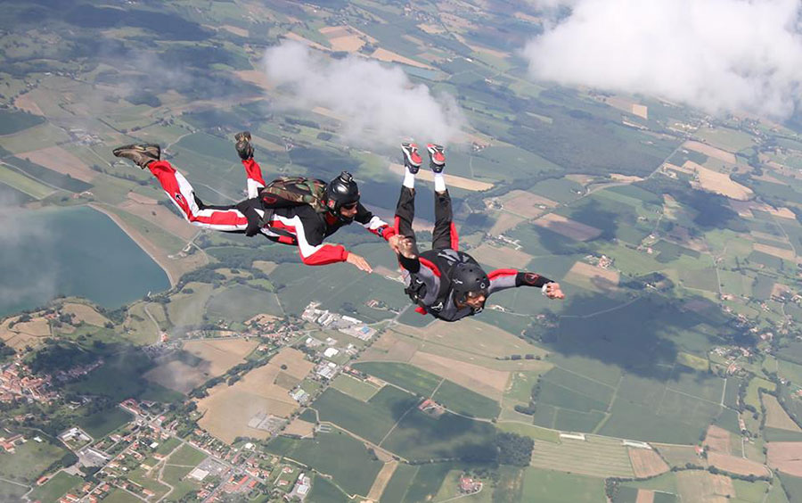 AIR 65 Ecole de Chute Libre Dropzone Image