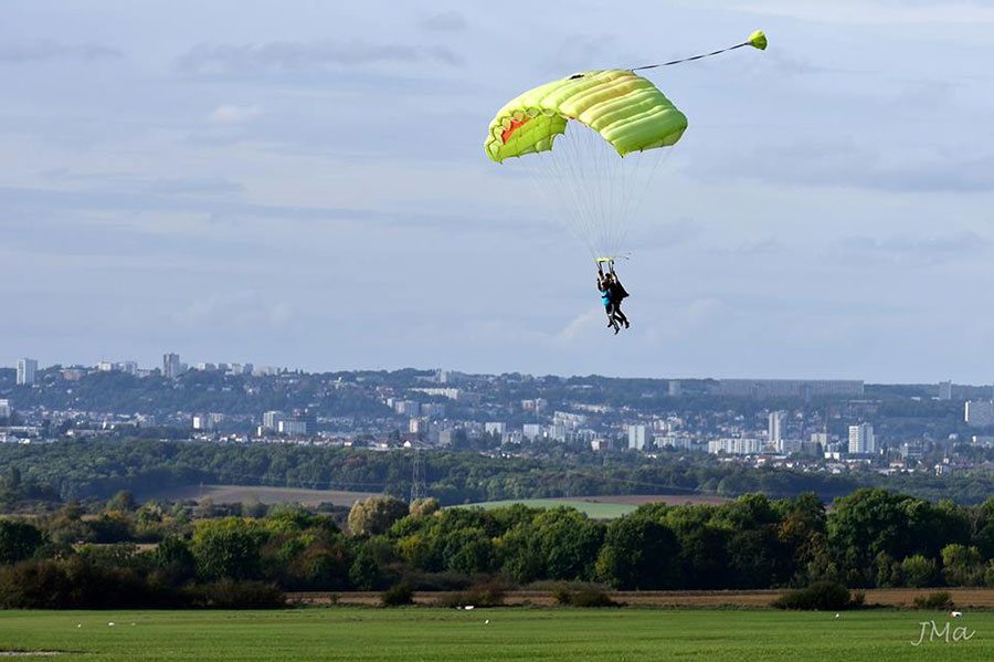 Parachute Nancy (EFPNL) Dropzone Image