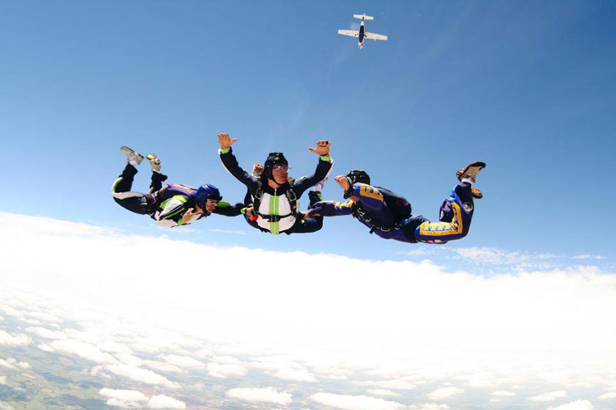 Paraquedismo Rio de Janeiro Dropzone Image