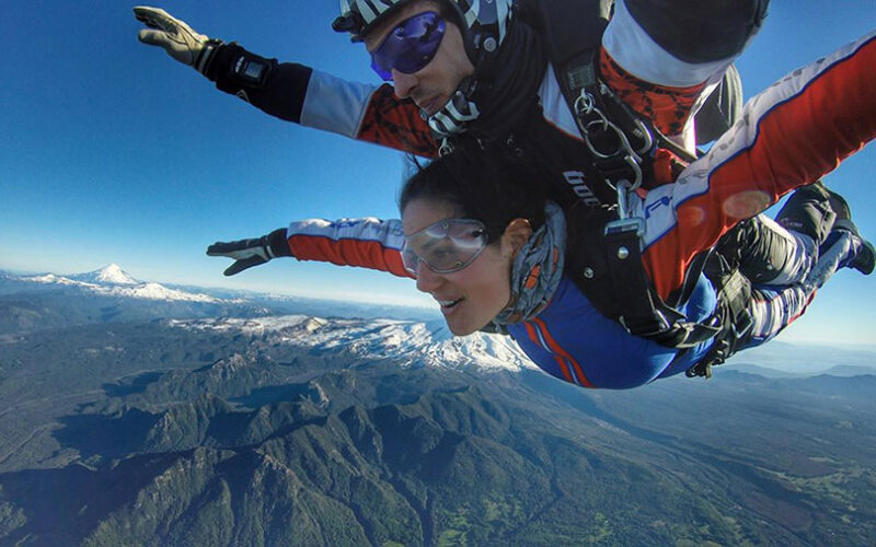 Feature image for Paracaidismo Pucon (Air Skydive)