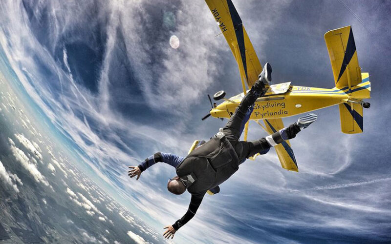 Feature image for Pyrlandia Boogie Skydiving