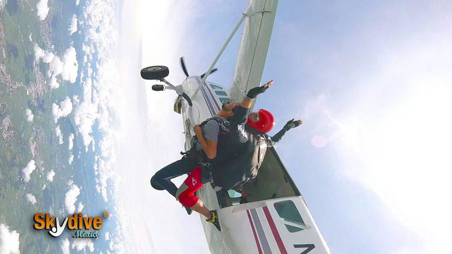 Skydive Mexico Dropzone Image