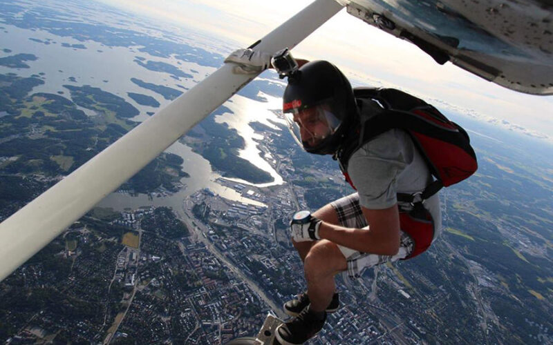 Feature image for Skydive Turku