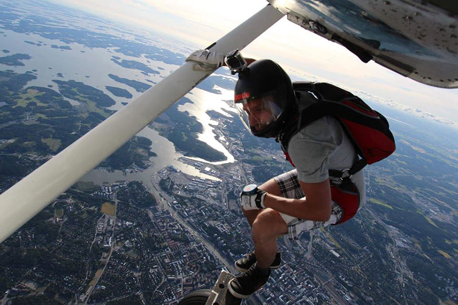 Skydive Turku Dropzone Image