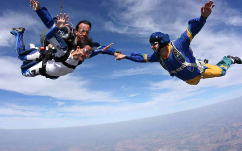 Feature image for Skydiver’s Paraquedismo Profissional