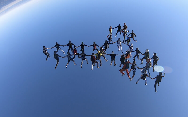 Washington state skydiving formation record